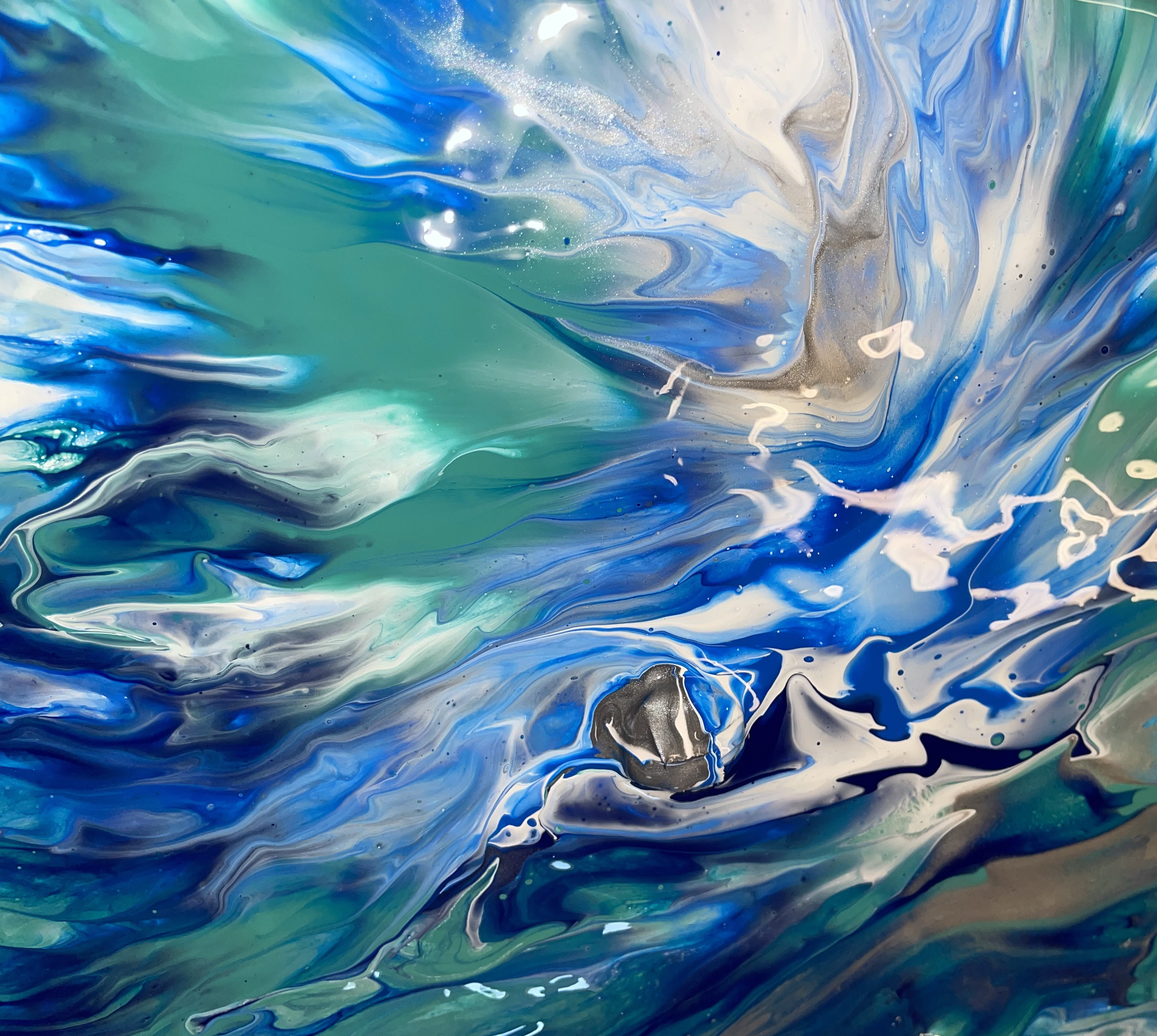 acrylic pour image 4